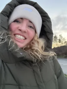 Au Natural de curlyirishgirl Foto 2