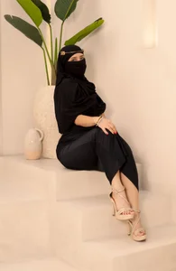 rawiya The best kind of love is the one that awakens the soul and makes us aspire for more. 🤍🤍 Hình