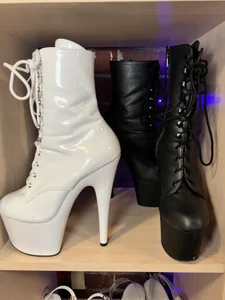 LaRouxxx HEELS Pic 4