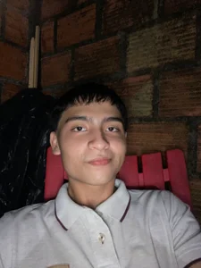 4ngelo18's photo
