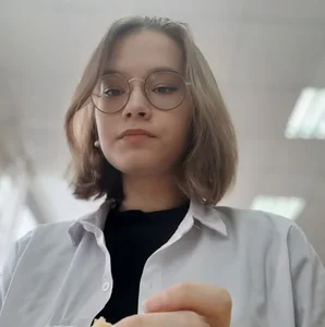 LinnGee Public Pic 9