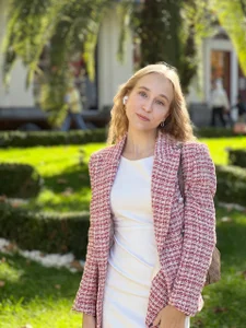 oliviakiiss Elegant but sexy for u😈🖤 Pic