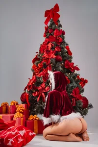 Melina_Rouge happy 2025 🎄 Pic 4