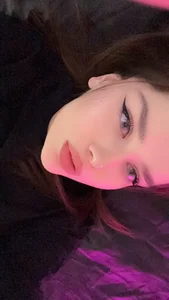 melanie_neal Public Foto 4