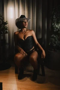 Take a closer look de parisfox_ebony  2 Imagens