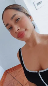 MollyGray8 Public Fotka 2