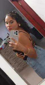 Amara-Velvet- Public Pic