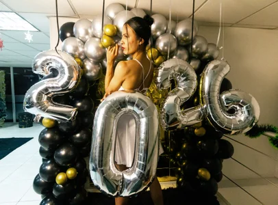 Aisha_hotts777 Happy new year everyone 🔥🍾 Billede 3