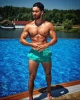 damongold Naughty Foto 2