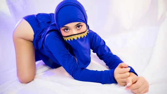 Julie_Markk Public Pic 4