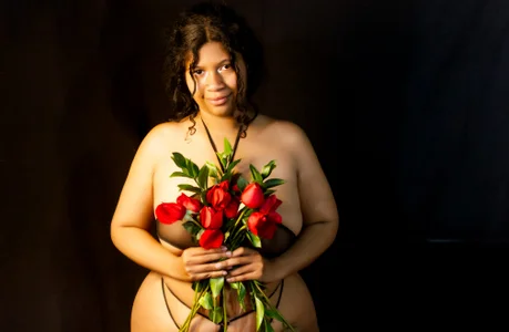 taty_sexxx Sweet, but not innocent Pic 2