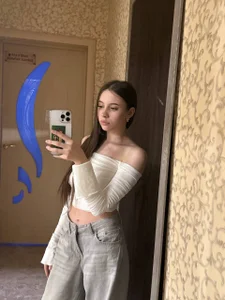 Public de BattyBabe_  3 Imagens