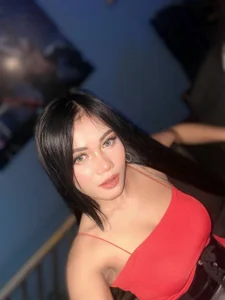 SuzieOtrembaPublic图片