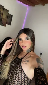 mona_bigcock Public Εικόνα