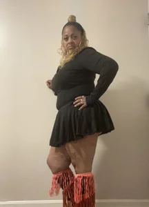 Thickhummerchick50's XXX Nude Photo 6