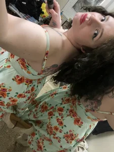 Thiccums-the-Goddess's photo