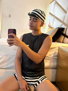 Mike_thomsonn your favorite prisoner ⛓😏🖤 Pic 9