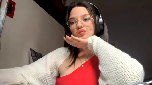 Leilla_Marusel Public Pic 2