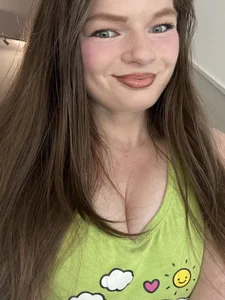 AnnaNicoleBeauty Selfies 圖片 3