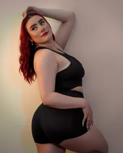 valt_ 💪🏻 Your gym girl💪🏻 Pic 4