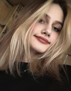 NicoleDaviss Public Gambar 3