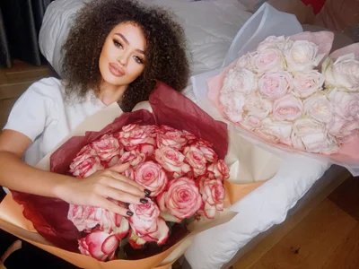 SeleneAurum Public Foto 2