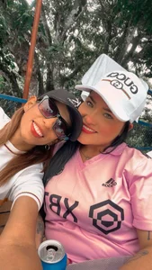 sexylesbian2026 sexy paris in briana Poză 7