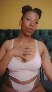 freaky-Mikie Public Pic 2