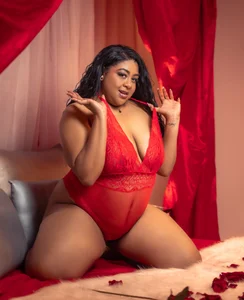 Zdjęcia BiancaFollerach Cupid is shooting his arrows, and I hope you'll want to be my heart.:  2