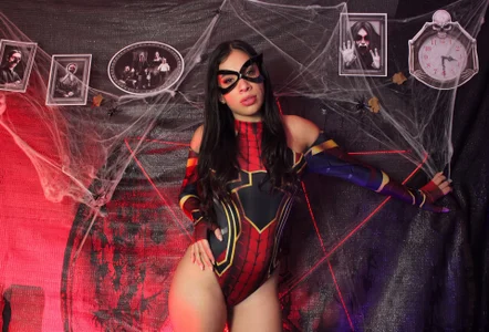 Spider Hotgirl 💕💕💕 od Sharon_wiild  6 snímek