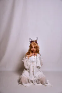 MadalynNosel The white elf Pic 5