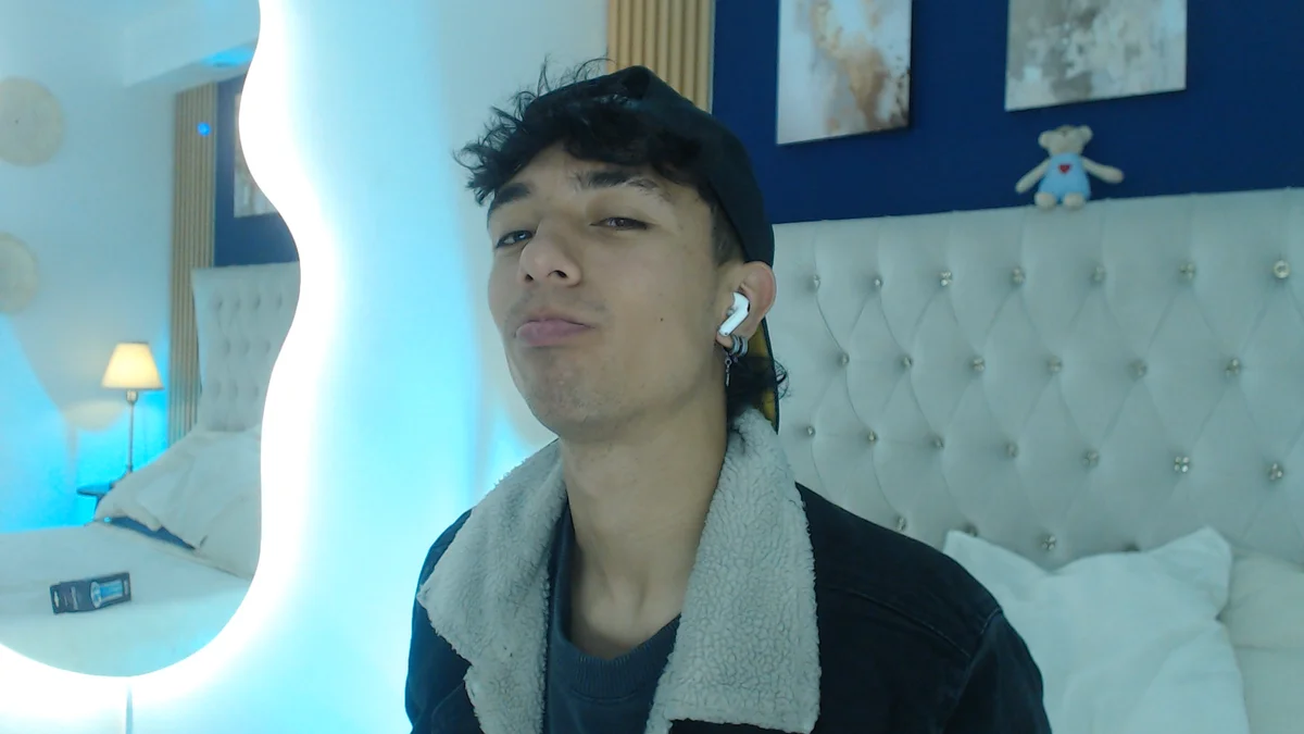 Aiden_Rivers_ избранные изображения 2474