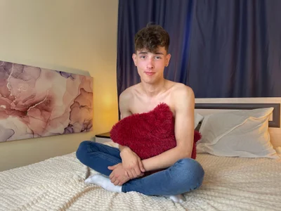 James_Mills Public صورة واحدة|James_Mills Public صورتان|James_Mills Public  5 صور|James_Mills Public  5 صورة