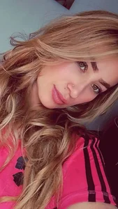 Victoria_hunts Public Pic 4