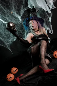 GretaVoss_ happy halloween 사진 2