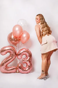 kyliejoness my birthday Pic