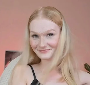 krstn_ Public зображення