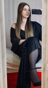 Dianaa_Rose innocent eyes , innocent lips , innocent body Foto 5