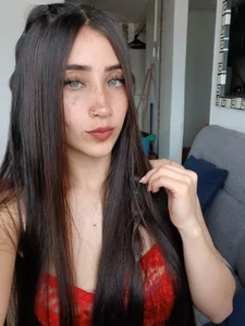 Celeste_Valentine_ Public  3. fénykép