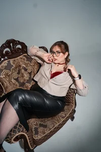 KeytSilvas: hot teacher ( 4 фото)