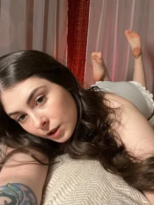 Lovely_Waifu Public Immagine  5