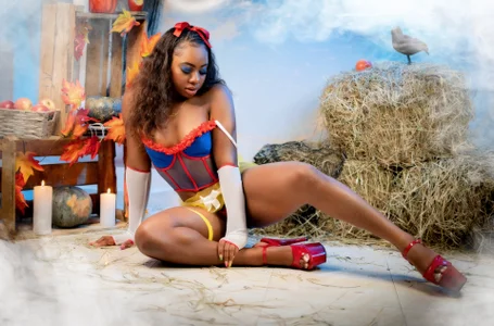 Niyirey1 HALLOWEEN 2022 Pic 5