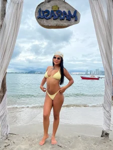 Abbyy_23 Beach Photos 🏖️ Pic