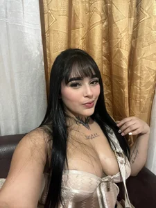 LindseyConnors Public Gambar 6