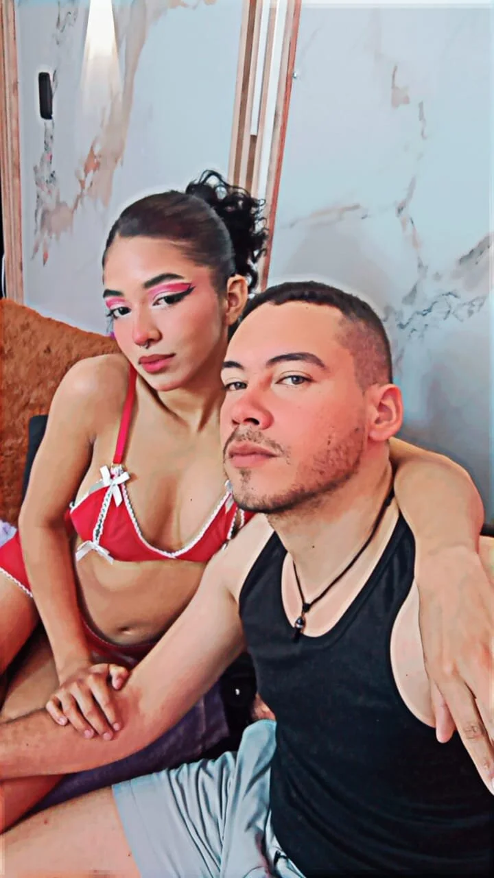 Aron_and_molly 热门图片 1