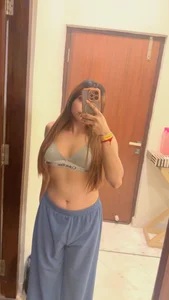 Sassy_Anshiii Public  4. fénykép