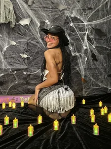 Sharonxt 👻Pumpkin Spice & Everything Naughty🎃 Pic 2
