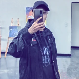 MasterCodyのPublicの 2枚の写真