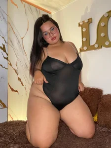 adara_sweet20のFeeling so sexyの 3枚の写真