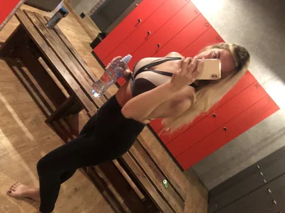 Lady_sof's XXX nahých obrázků 7